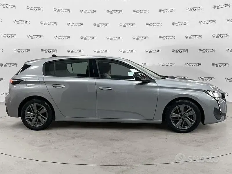 Usata Peugeot 308 Active 131 CV (96 kW) 2023 Grigio Berlina