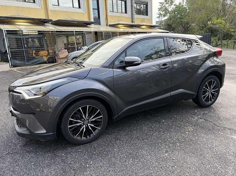 Occasion Toyota C-HR Lounge 98 PK (72 kW) 2018 Grijs SUV