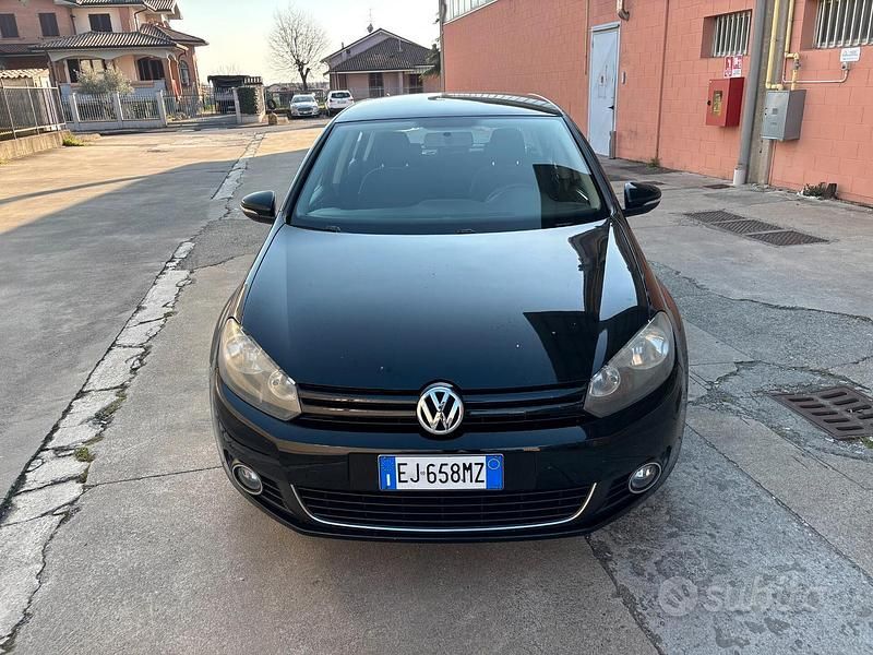 Usata VW Golf VI Highline 122 CV (89 kW) 2011 Nero Utilitaria