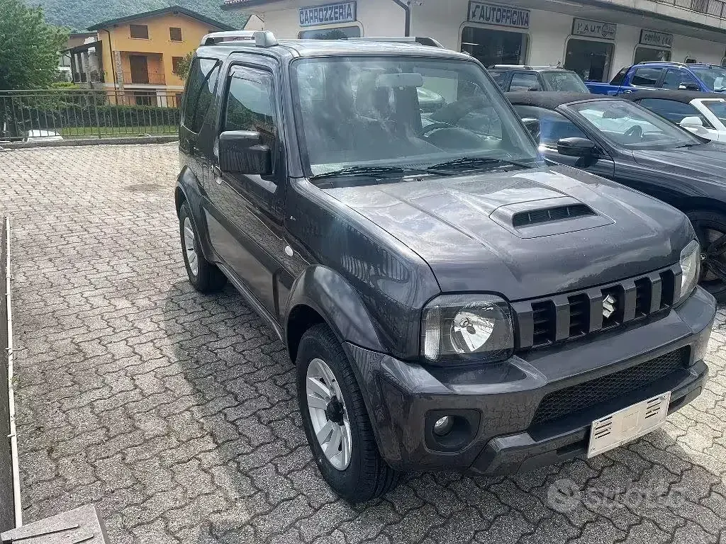 Occasion Suzuki Jimny 84 PK (61 kW) 2015 Grijs SUV