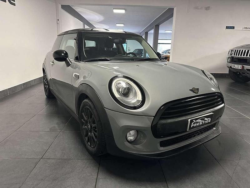 Usata Mini ONE 75 CV (55 kW) 2015 Metallizzato perlato Utilitaria