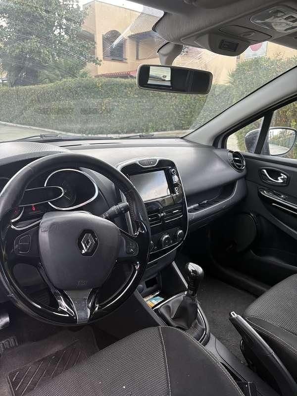 Usata Renault Clio IV 75 CV (55 kW) 2013 Berlina