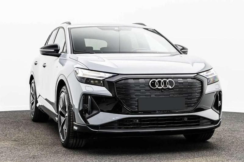 Usata Audi Q4 e-tron S-Line 69 kW (95 CV) 2023 Grigio SUV