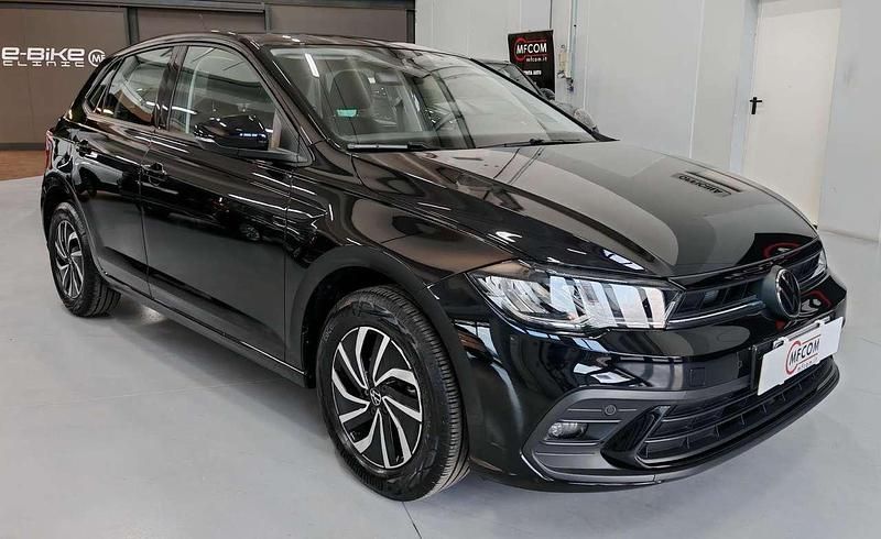 Usata VW Polo Style 95 CV (69 kW) 2025 Nero Utilitaria