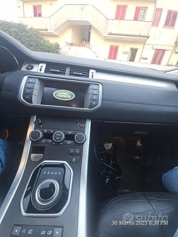 Usata Land Rover Range Rover evoque 2017 Grigio SUV