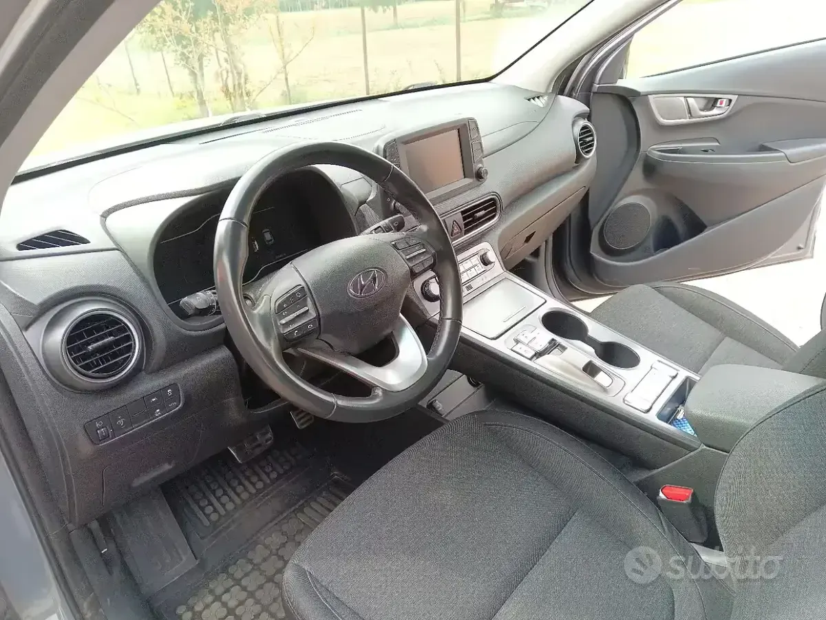 Usata Hyundai Kona 26 kW (36 CV) 2020 SUV