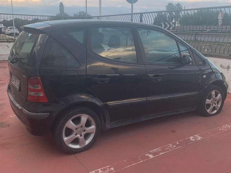 Usata Mercedes A170 105 CV (77 kW) 2001 Nero Berlina