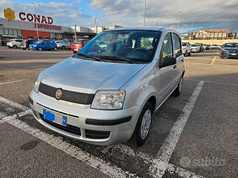 Usata Fiat Panda Active 54 CV (39 kW) 2009 Grigio Utilitaria
