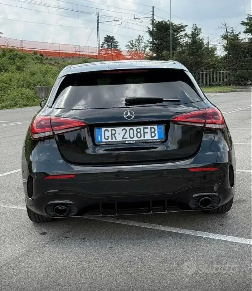 Usata Mercedes A200 163 CV (119 kW) 2022 Nero Berlina