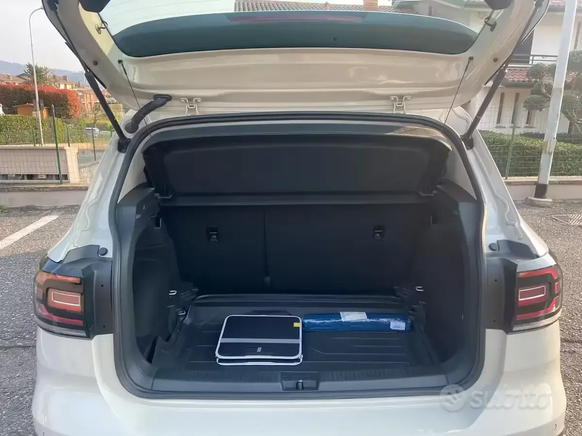 Usata VW T-Cross Style 110 CV (80 kW) 2023 SUV
