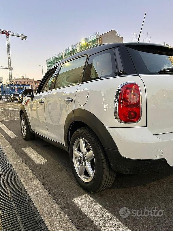 Usata Mini Countryman 2011 Bianco SUV
