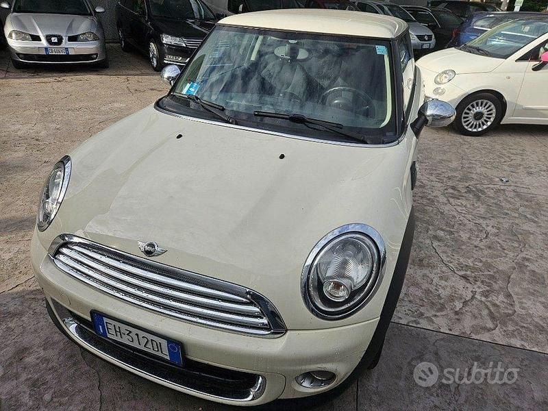 Usata Mini ONE 90 CV (66 kW) 2012 Bianco Utilitaria