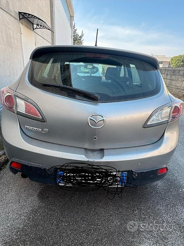 Usata Mazda 3 2011 Grigio Berlina
