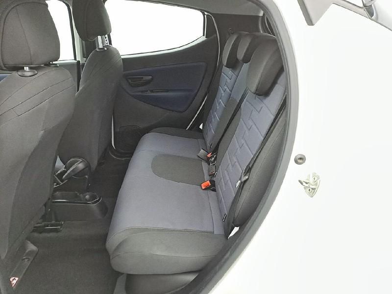 Usata Lancia Ypsilon S 69 CV (50 kW) 2024 Bianco Utilitaria