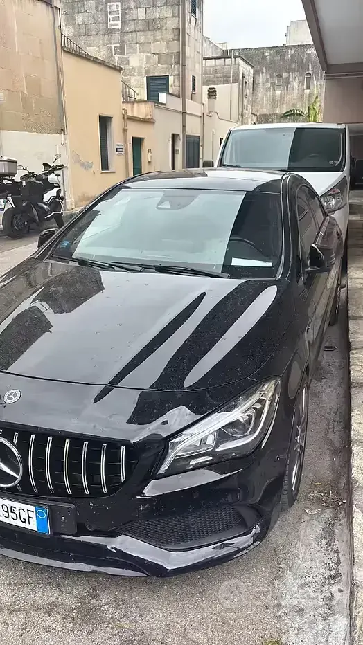Usata Mercedes CLA200 Edition 136 CV (100 kW) 2020 Nero Berlina