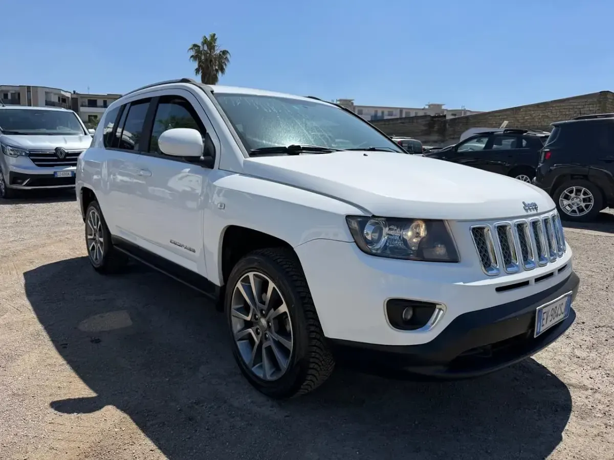 Usata Jeep Compass Limited 135 CV (99 kW) 2014 Bianco SUV