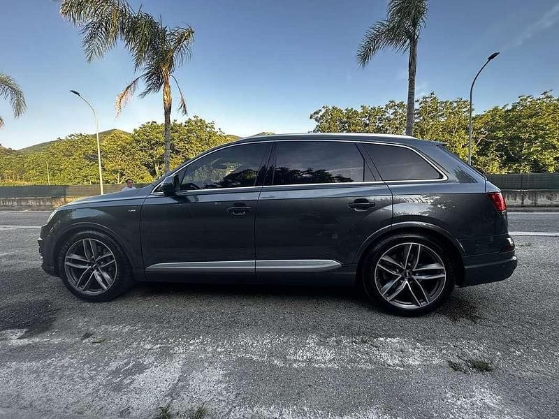 Usata Audi Q7 Sport 272 CV (200 kW) 2017 SUV