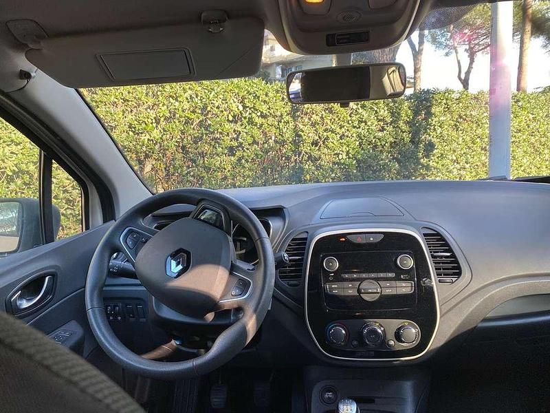 Usata Renault Captur Life 90 CV (66 kW) 2018 Bianco SUV