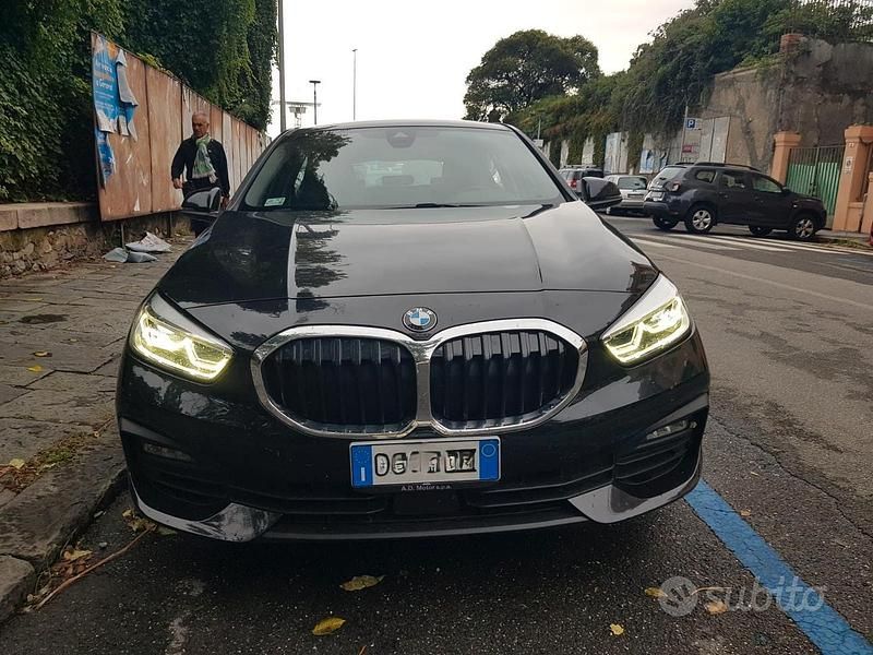 Usata BMW 116 2021 Nero Utilitaria