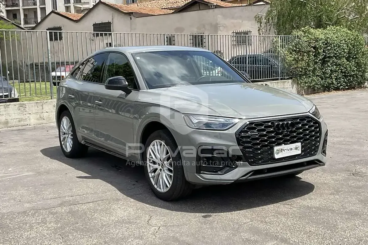 Usata Audi Q5 S-line plus 204 CV (150 kW) 2022 Grigio SUV