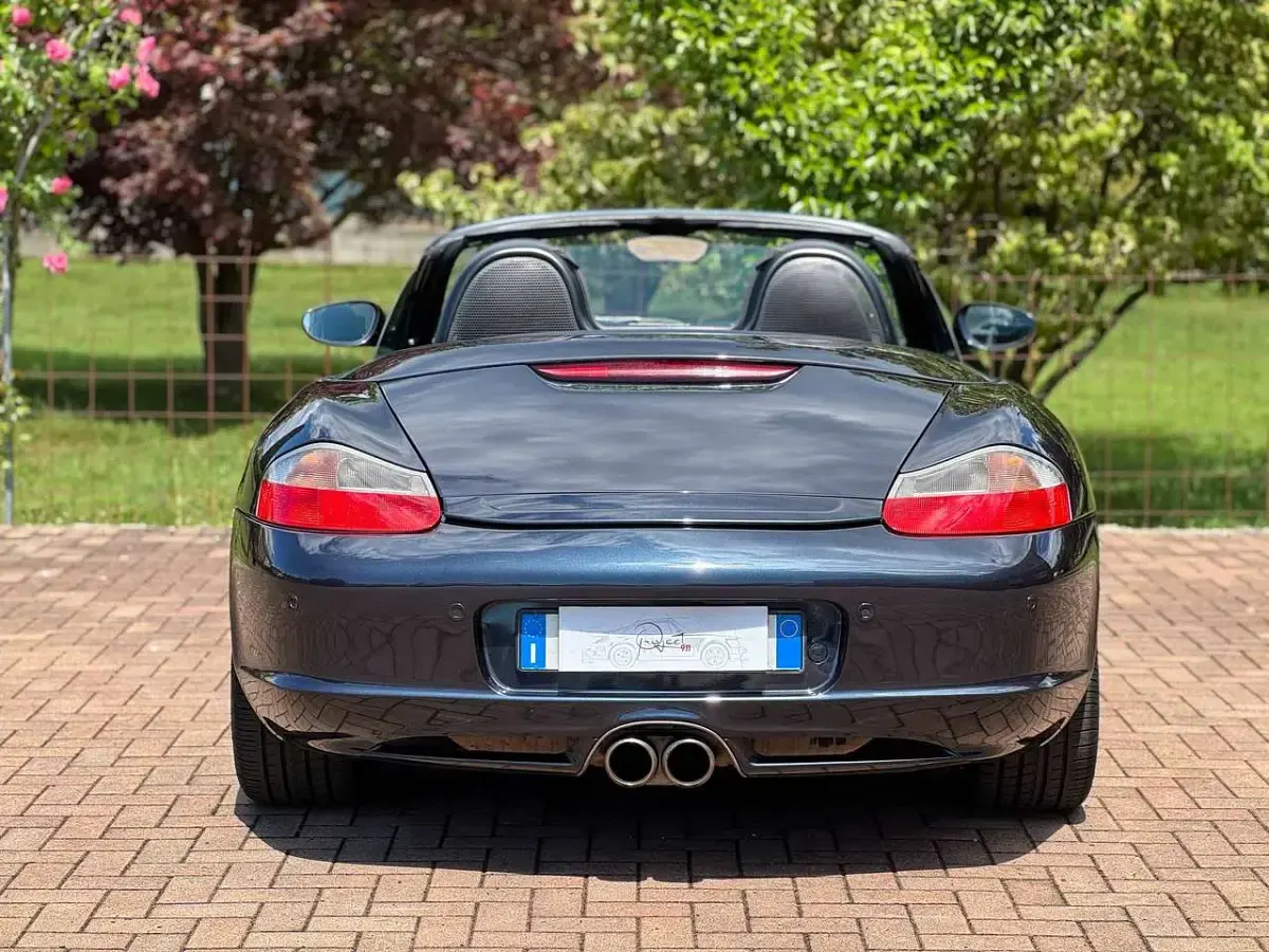 Usata Porsche 986 Boxster 260 CV (191 kW) 2004 Blu/azzurro Cabrio