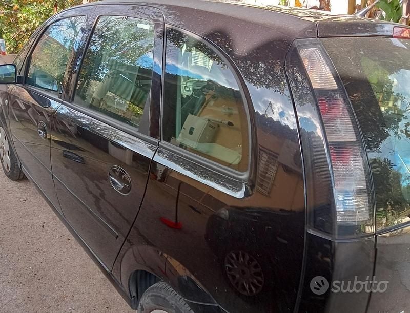 Usata Opel Meriva 2007 Nero Monovolume