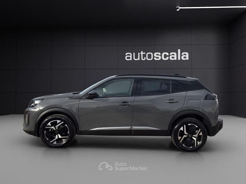 Usata Peugeot 2008 Allure 101 CV (74 kW) 2025 Grigio SUV