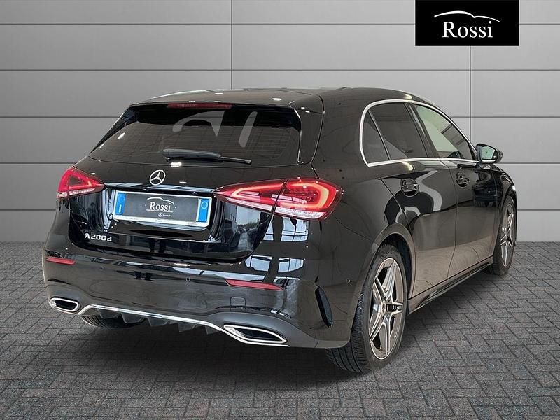 Usata Mercedes A200 Premium 150 CV (110 kW) 2022 Grigio medio Berlina