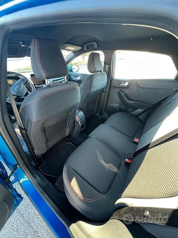 Usata Ford Puma ST-Line 125 CV (91 kW) 2021 Blu Berlina