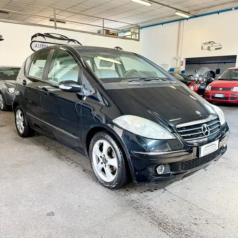 Usata Mercedes A180 Avantgarde 109 CV (80 kW) 2008 Berlina
