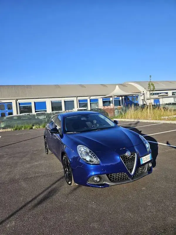 Usata Alfa Romeo Giulietta Super 120 CV (88 kW) 2016 Utilitaria