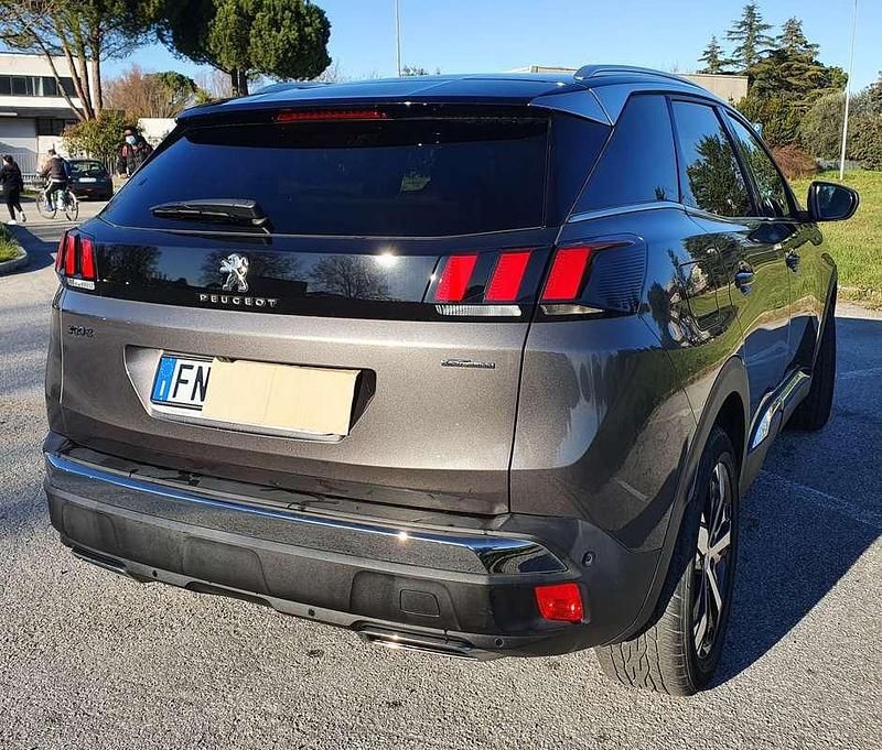 Usata Peugeot 3008 GT-line 120 CV (88 kW) 2018 Grigio SUV
