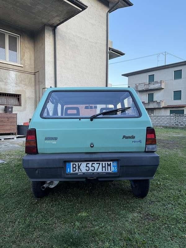 Usata Fiat Panda Young 39 CV (28 kW) 2000 Verde Berlina