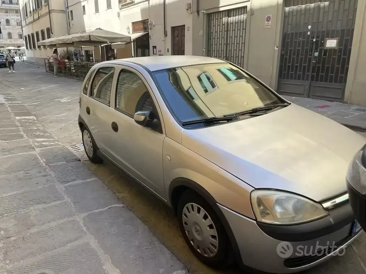 Usata Opel Corsa 75 CV (55 kW) 2003 Grigio Utilitaria