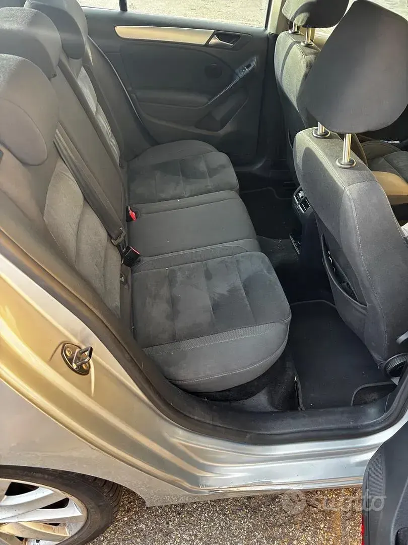 Usata VW Golf 110 CV (80 kW) 2010 Grigio Monovolume