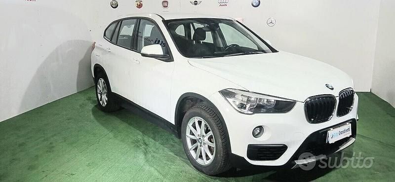 Usado BMW X1 Advantage 150 CV (110 kW) 2016 Blanco SUV
