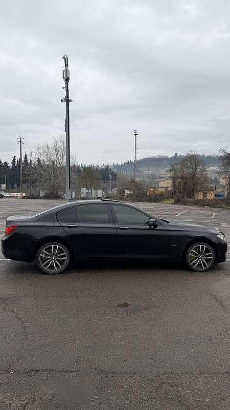 Usata BMW 730 245 CV (180 kW) 2010 Nero Berlina
