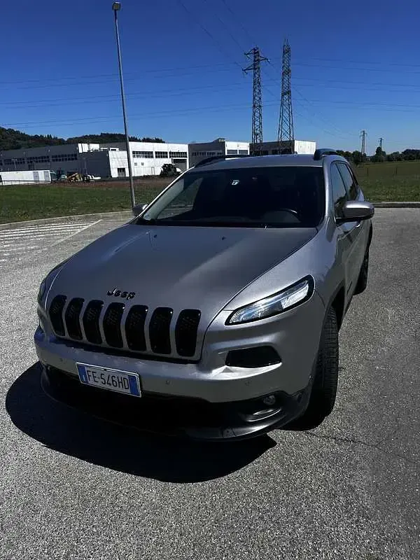Usata Jeep Cherokee Night Eagle 185 CV (136 kW) 2016 SUV