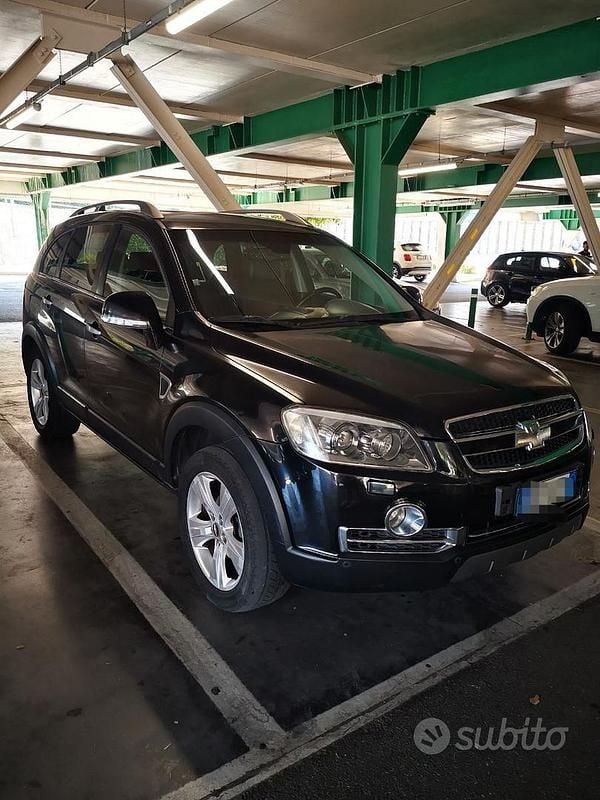 Usata Chevrolet Captiva 2008 Nero SUV
