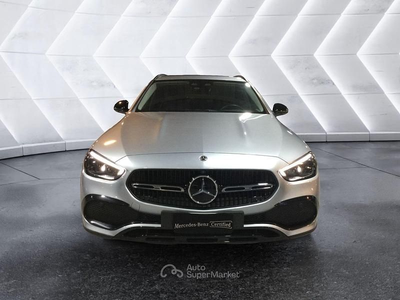 Gebraucht Mercedes C220 Premium 200 PS (147 kW) 2024 Silber Kombi