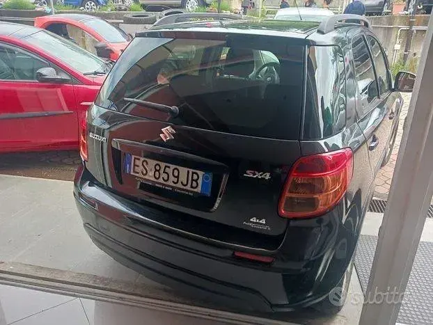 Usata Suzuki SX4 119 CV (87 kW) 2013 Nero Berlina