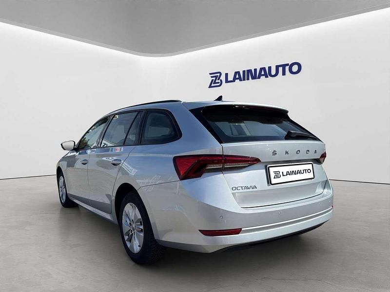 Usata Skoda Octavia Ambition 116 CV (85 kW) 2023 Argento Station wagon
