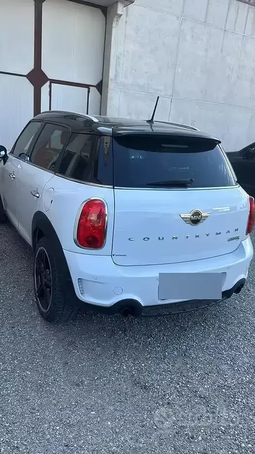 Usata Mini Cooper Coupé 184 CV (135 kW) 2010 Bianco Coupé
