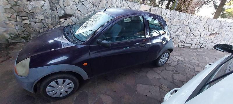 Usata Ford Ka 60 CV (44 kW) 1998 Lilla Utilitaria