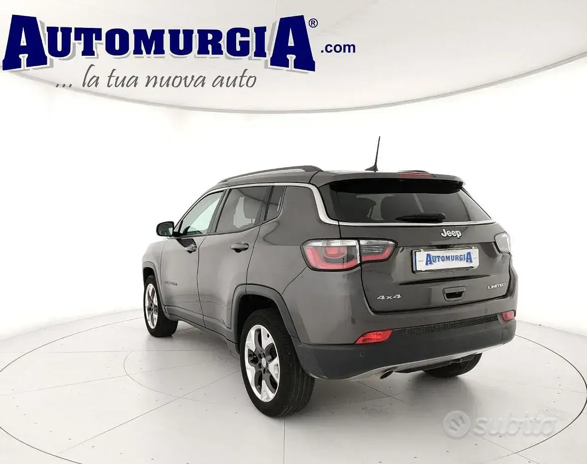 Usata Jeep Compass Limited 140 CV (102 kW) 2019 Grigio SUV