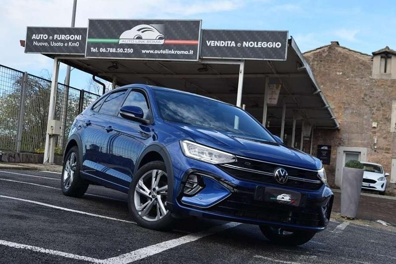 Usata VW Taigo R-line 110 CV (80 kW) 2023 Blu / metallizzato SUV