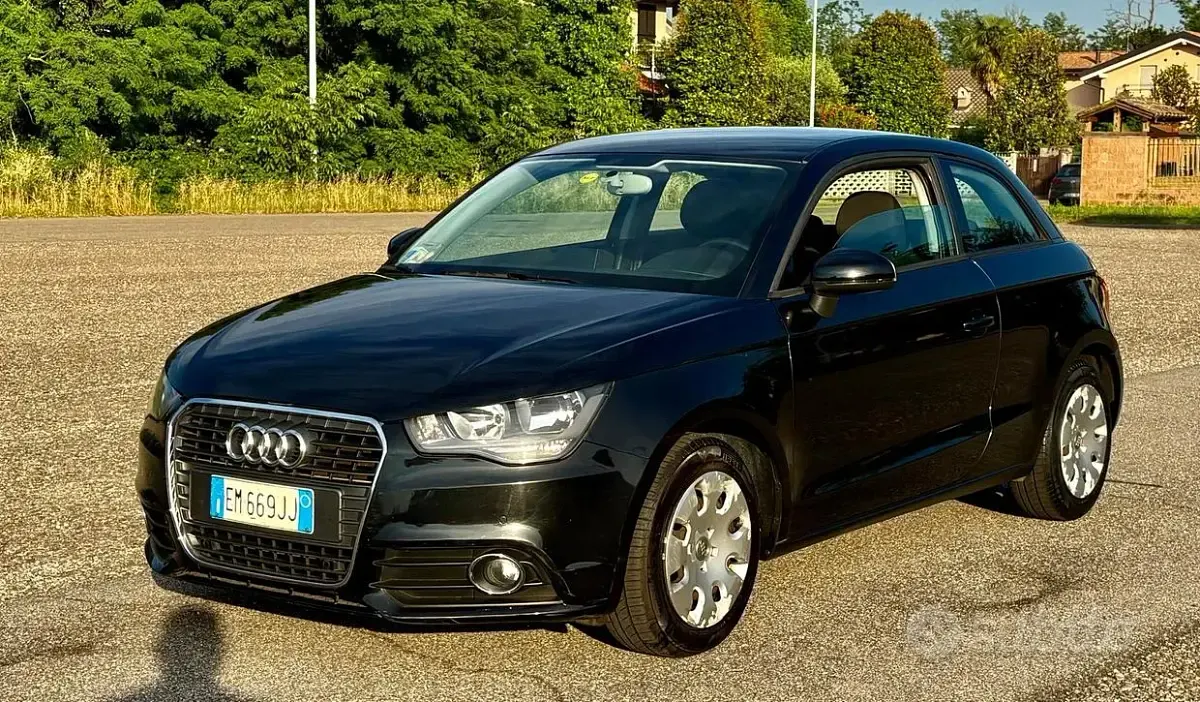Usata Audi A1 Admired 90 CV (66 kW) 2012 Nero Utilitaria