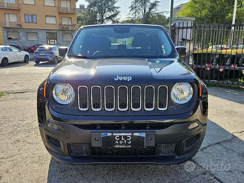 Usata Jeep Renegade Sport 95 CV (69 kW) 2017 Nero SUV