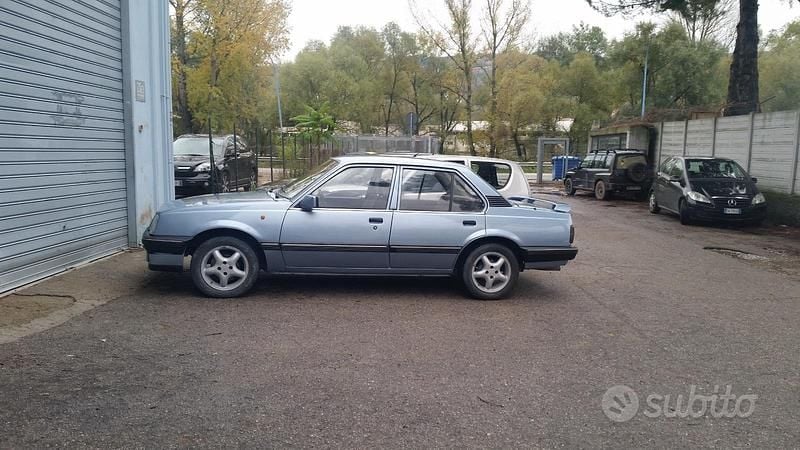Usata Opel Ascona 75 CV (55 kW) 1982 Blu Berlina
