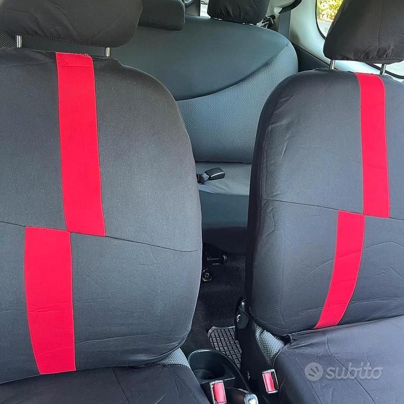 Usata Toyota Yaris 2004 Nero Utilitaria